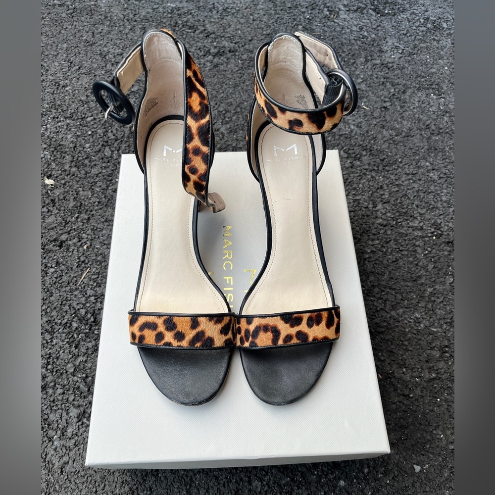 Marc Fisher LTD. Women's Karlee Leopard Print Block Heel Sandals - Picture 4 of 8